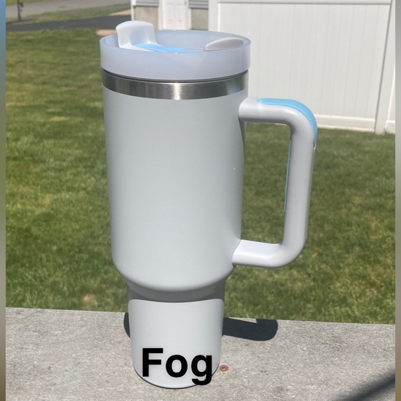 40oz Quencher Tumbler - Picture 9 of 10